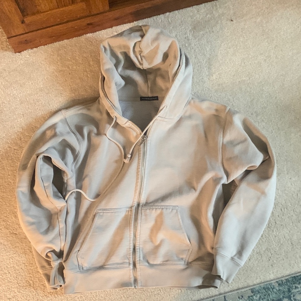 tan brandy melville jacket